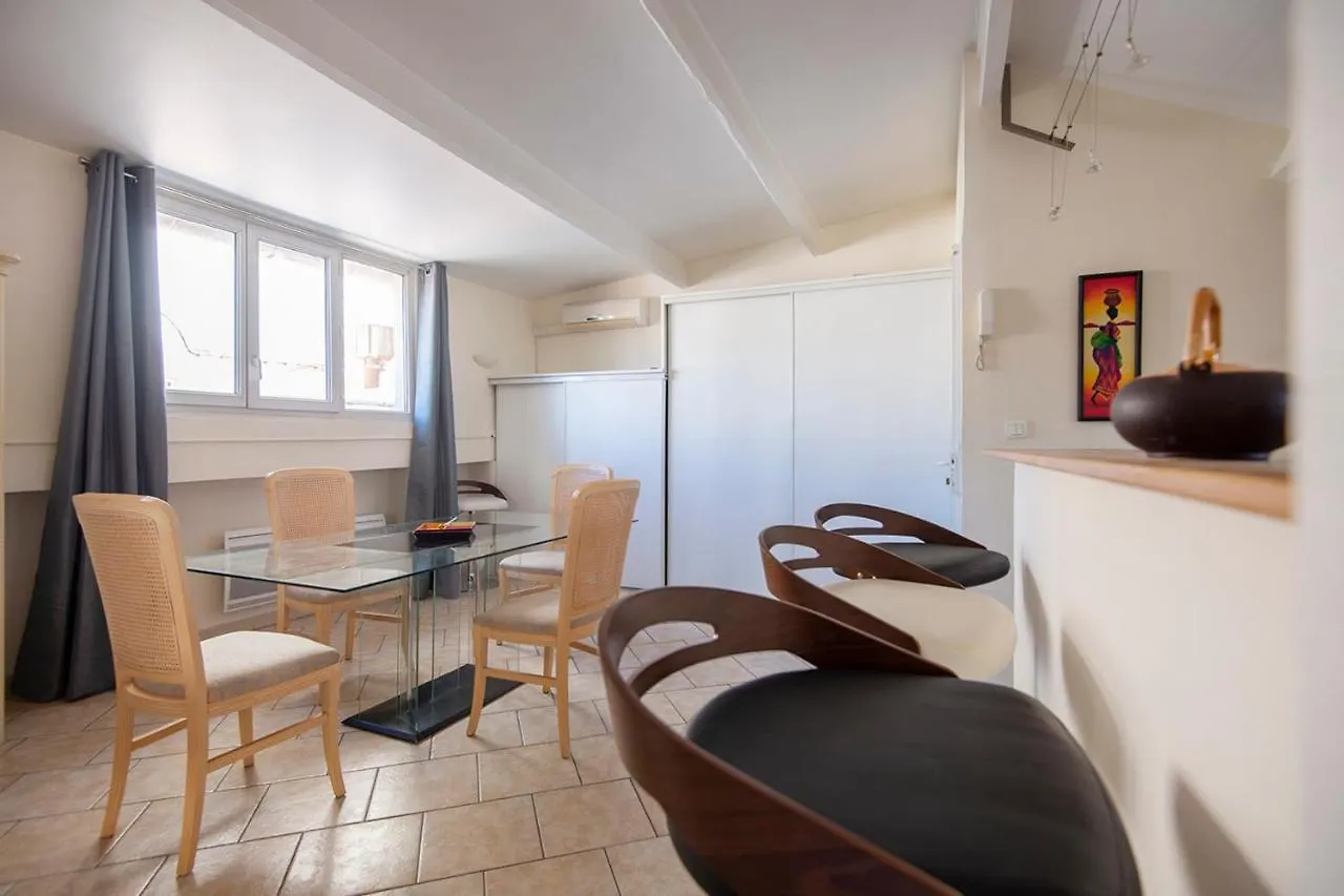 Apartment Very Nice Apt Next To The Port Vallon Des Auffes