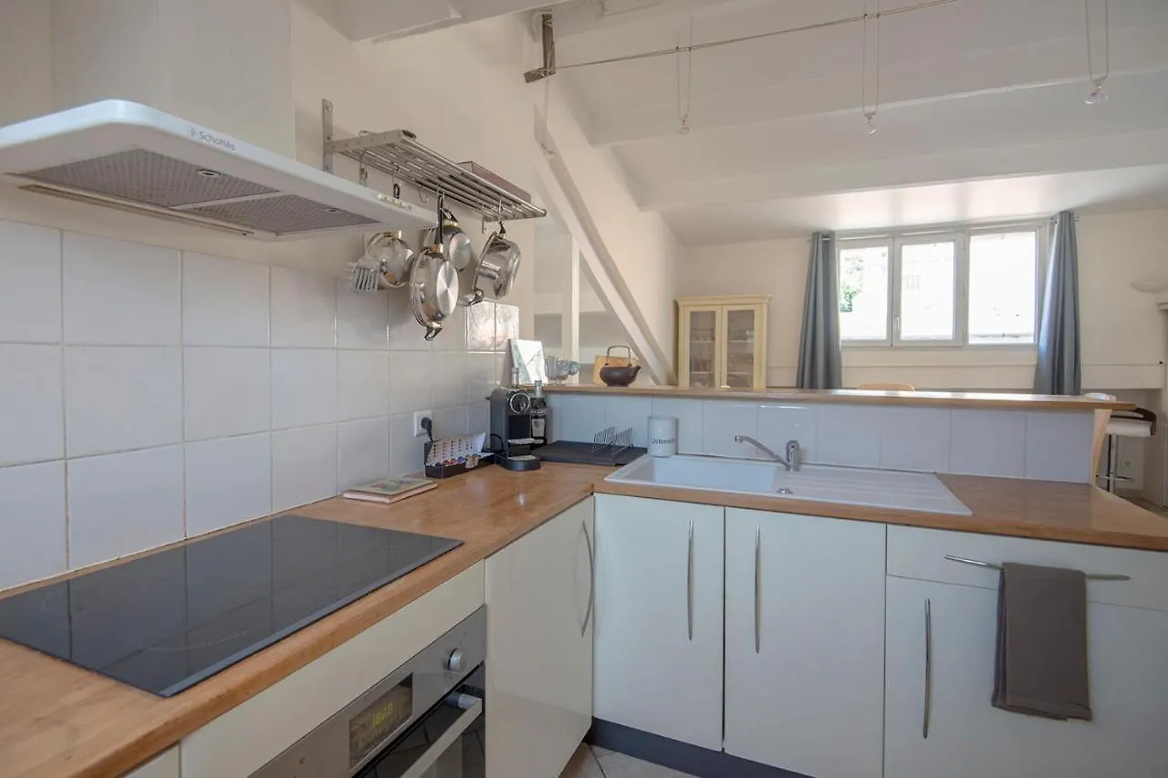 Very Nice Apt Next To The Port Vallon Des Auffes Marseille
